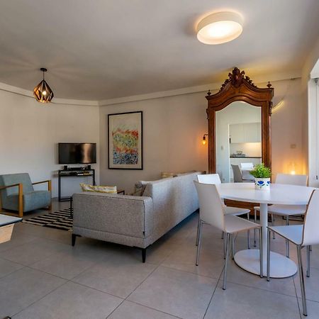 Modern Apartment With Free Parking Oostende Exterior foto