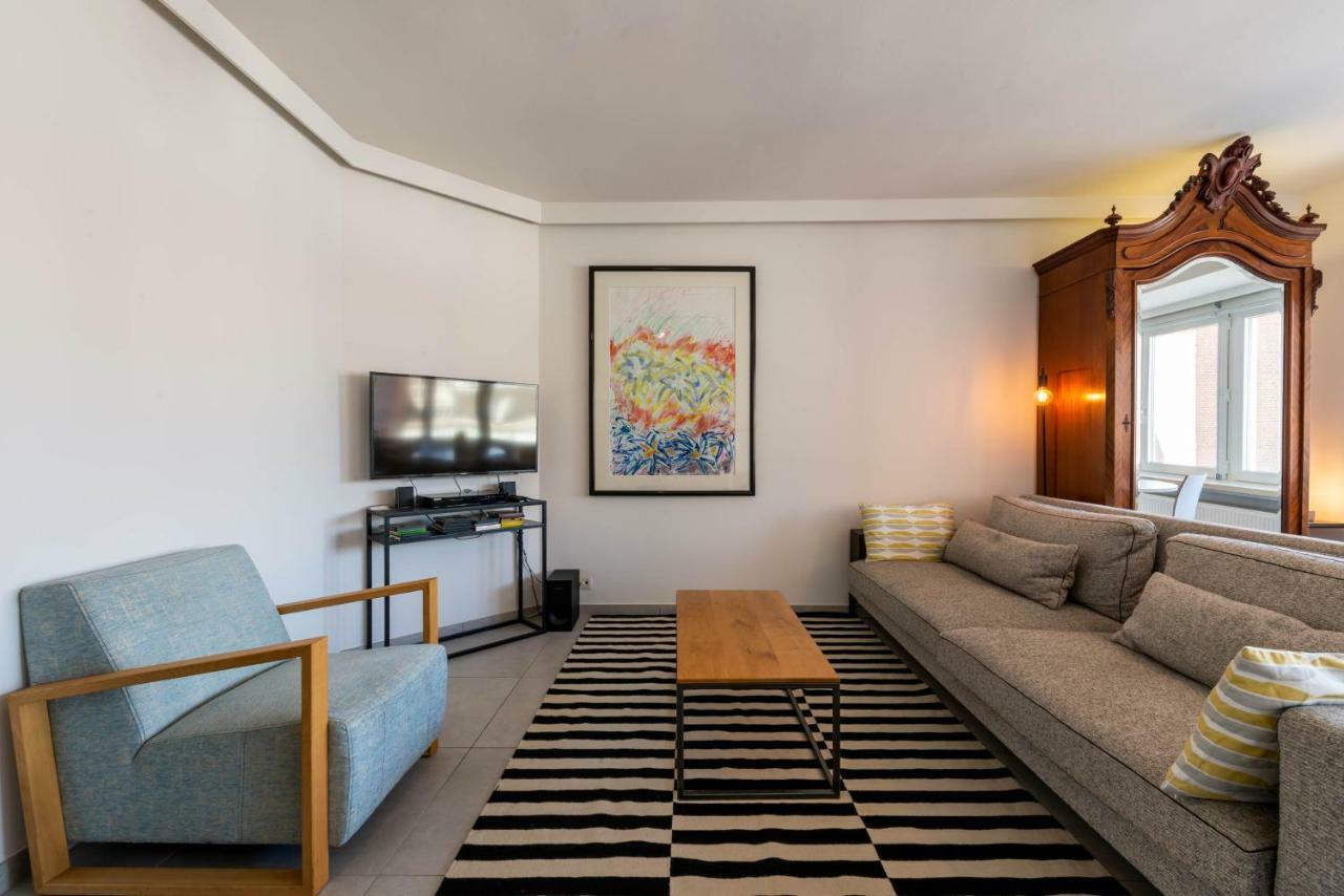 Modern Apartment With Free Parking Oostende Exterior foto